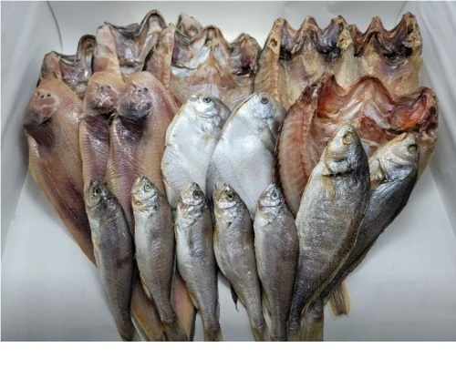 동해바다 해풍으로 건조한 반건조 생선(제수용,선물용)행사장